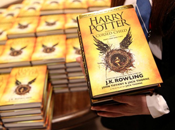 На российской таможне задержали тираж новой книги о "Гарри Поттере"