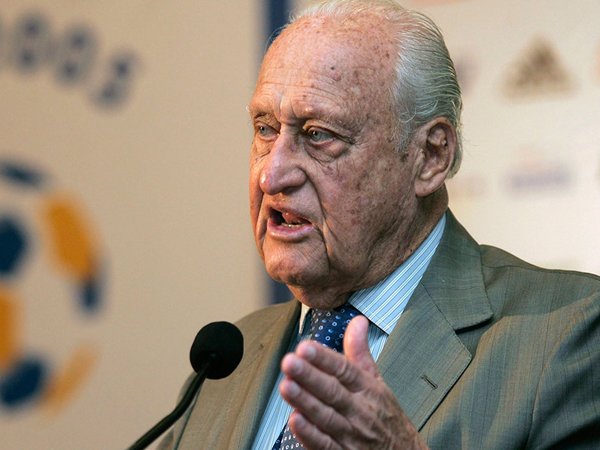 Бывший глава ФИФА Жоао Авеланж умер в возрасте 100 лет