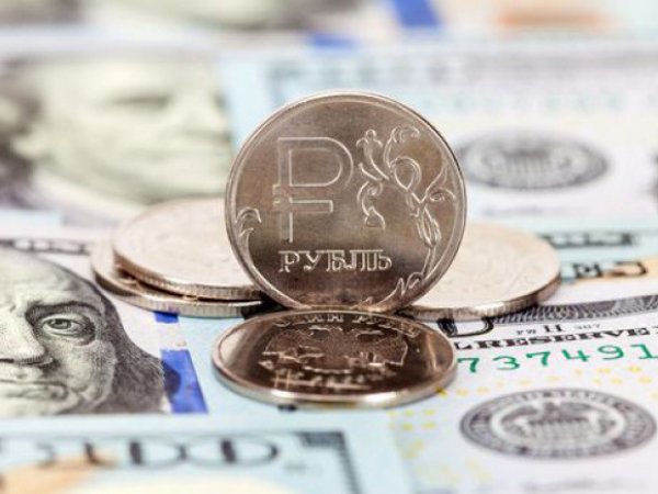 Курс доллара на сегодня, 29 августа 2016: эксперты считают, что компании поставили на крепкий рубль