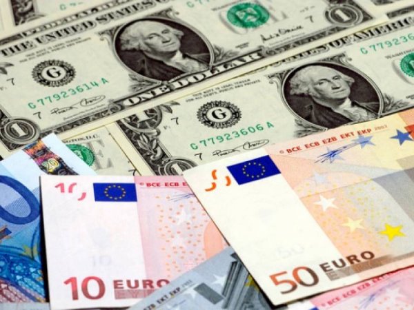 Курс доллара на сегодня, 31 августа 2016: официальный курс доллара опустился ниже 65 рублей