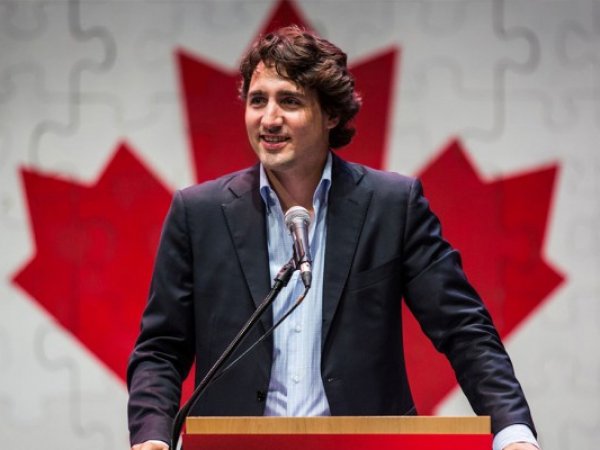 ФОТО полуголого премьер-министра Канады на чужой свадьбе "взорвало" соцсети
