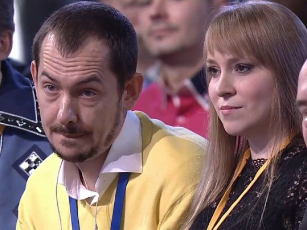 Украинский журналист был обескуражен ответом французского депутата на "дерьмовый" вопрос
