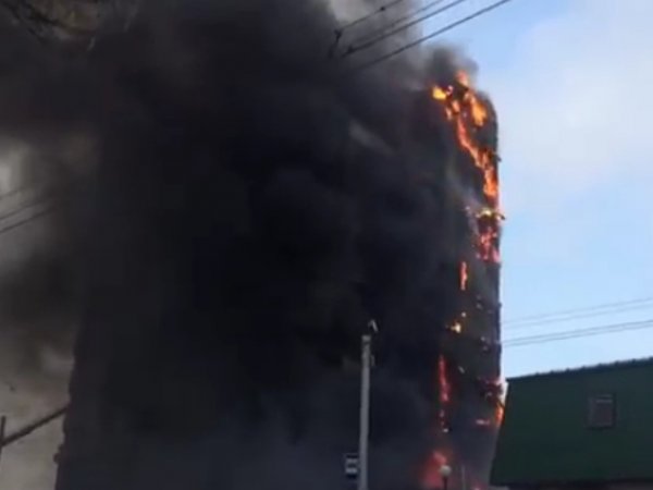 Пожар в Уфе сейчас, 30 сентября 2016: вспыхнула 12-этажная высотка (ФОТО, ВИДЕО)