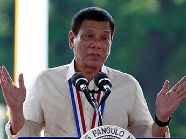 Президент Филиппин сравнил себя с Гитлером и вызвал новый скандал