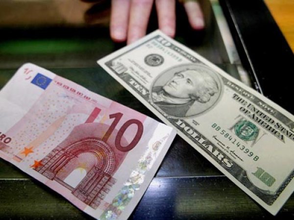 Курс доллара и евро на сегодня, 16 сентября 2016: доллару и евро предрекают новые исторические максимумы