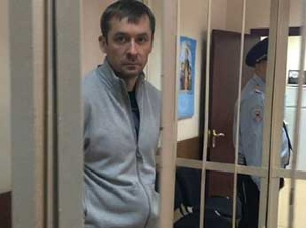 Сестра Захарченко не заметила баулов с 8,5 млрд рублей в своей квартире