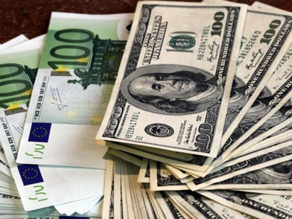 Курс доллара на сегодня, 13 сентября 2016: эксперты обвинили спекулянтов в обострении ситуации с долларом и евро