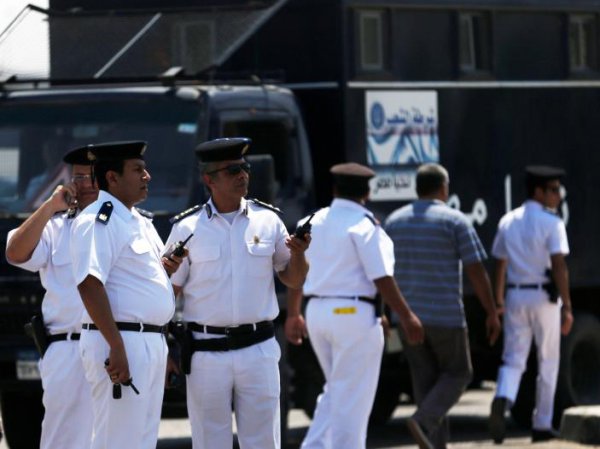 Французские следователи обнаружили следы тротила на обломках лайнера EgyptAir