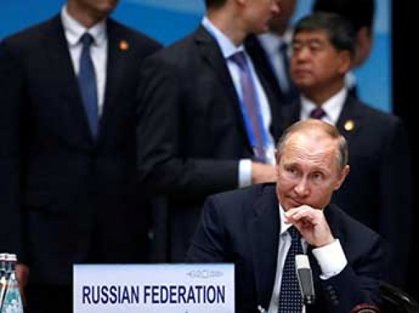 "Придется общаться": Путин грубо отозвался о перспективе переговоров с Порошенко