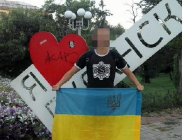 Глава ЛНР устроил выволочку из-за украинских флагов в Луганске на День независимости Украины
