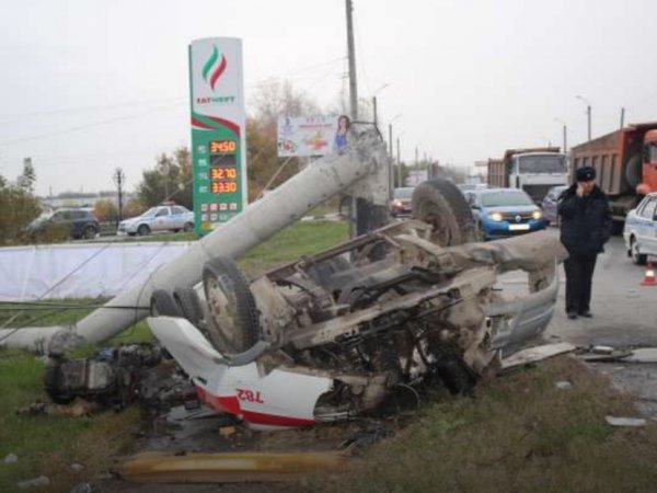 Авария в Челябинске со скорой помощью: погибли три человека (ФОТО, ВИДЕО)
