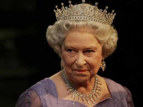 Посол Украины в Великобритании раскритиковала Елизавету II за встречу с патриархом Кириллом