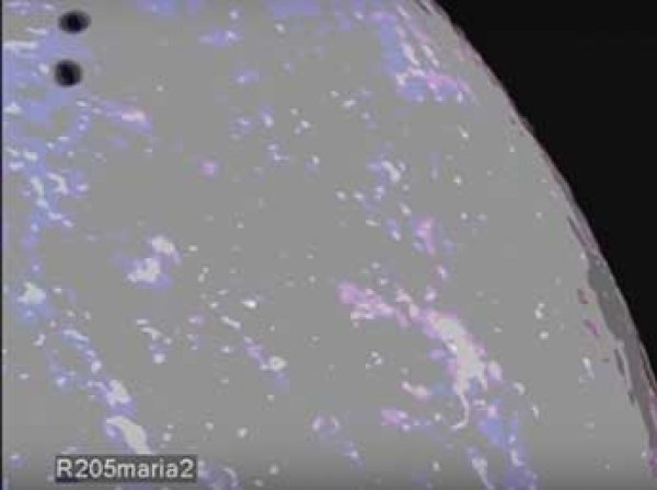 Астроном-любитель снял на ВИДЕО два НЛО на Луне