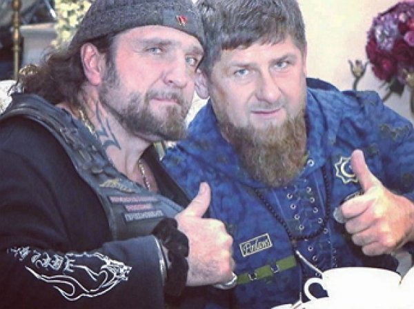 Кадыров встал на сторону байкера Хирурга в споре с Райкиным