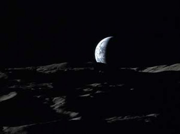 Сеть "взорвало" ВИДЕО восхода Земли над Луной