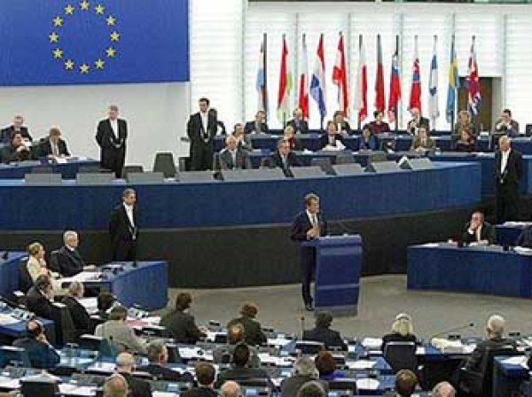Депутаты Европарламента приняли резолюцию о борьбе с "пропагандой Кремля"