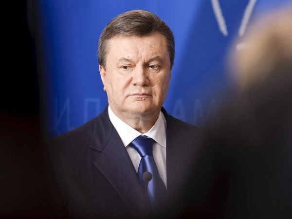 Допрос Януковича сорвался: в суде произошла перепалка из-за русского языка