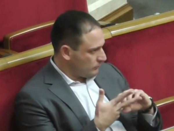 Нардеп Добкин объяснил свое поведение на скандальном ВИДЕО с заседания Рады