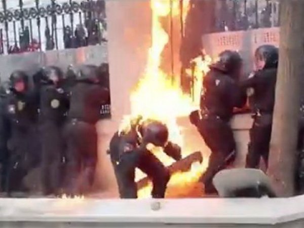 В Youtube опубликован скандальный фильм Оливера Стоуна «Украина в огне» (ВИДЕО)