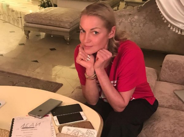 Волочкова заявила, что ее принуждают заниматься проституцией (ФОТО)