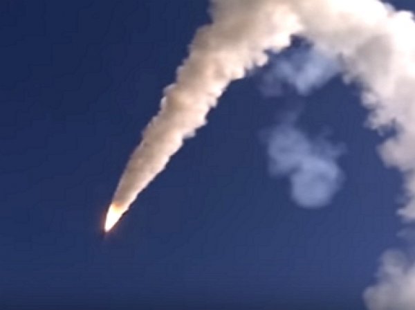 На Youtube появилось ВИДЕО попадания крылатых ракет РФ «Оникс» по позициям террористов в Сирии