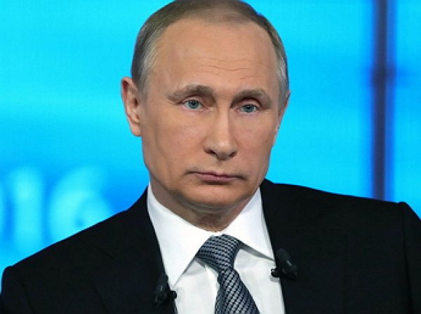 Bloomberg: Путин набирает команду для выборов 2018, чтобы "выиграть с большим отрывом"