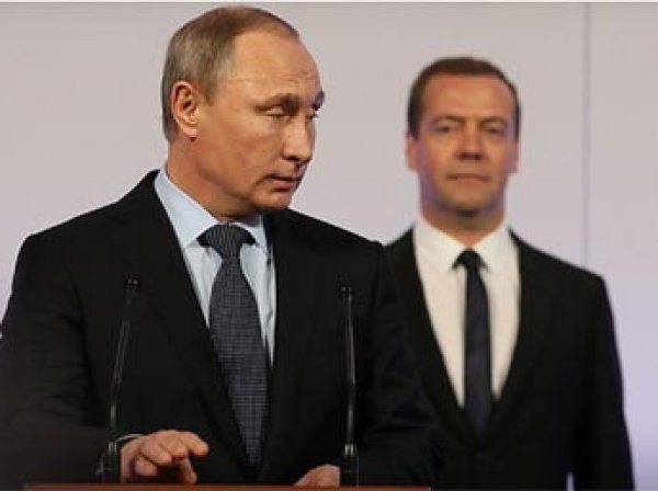 Политтехнологи: Путин меняет окружение, Иванов и Тимченко вышли из "близкого круга"
