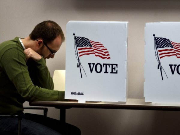 В США побит рекорд участия граждан в досрочном голосовании