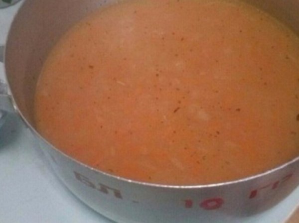 "Сказали выловить и есть": детей в челябинском детсаду накормили супом с червями