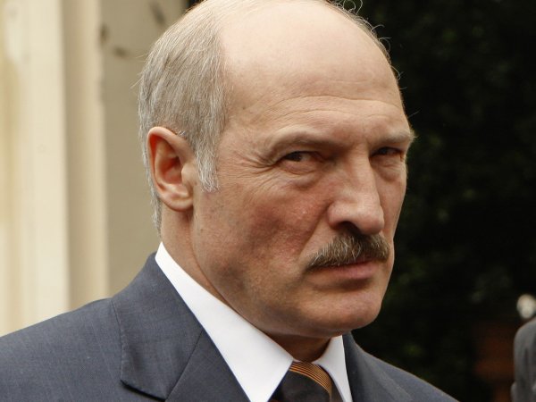"Украдите, откопайте, найдите": слова Лукашенко о повышении средней зарплаты превратили в мем (ФОТО, ВИДЕО)