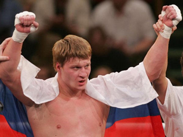 Бой Поветкин — Стиверн под угрозой: в крови россиянина нашли допинг (ВИДЕО)