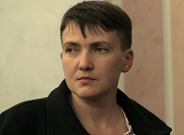Надежда Савченко покинула «Батькивщину» ради карьеры