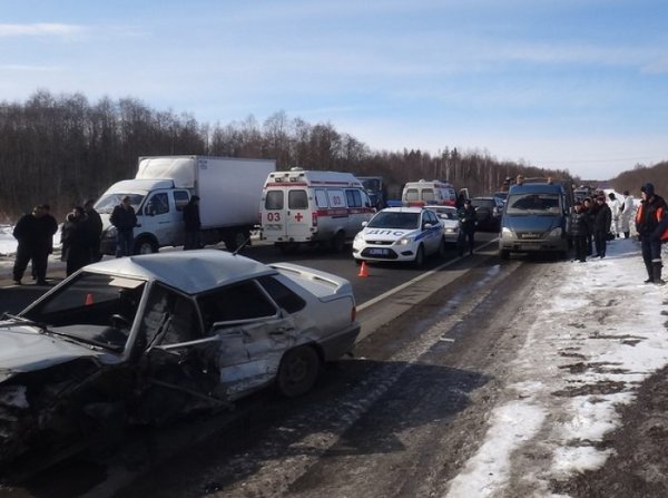 Авария в ХМАО со смертельным исходом 4.12.2016: первые ФОТО и ВИДЕО с места ДТП появились в Сети