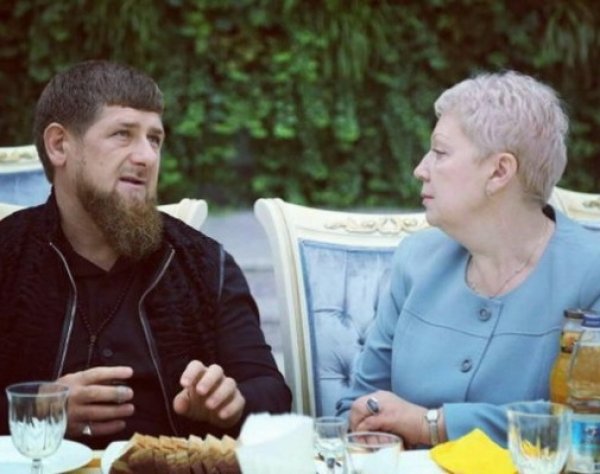 Кадыров подверг критике главу Минобрнауки из-за запрета хиджабов в школах