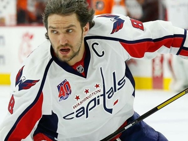 Хоккеист Александр Овечкин набрал 1000 очков в НХЛ (ВИДЕО)