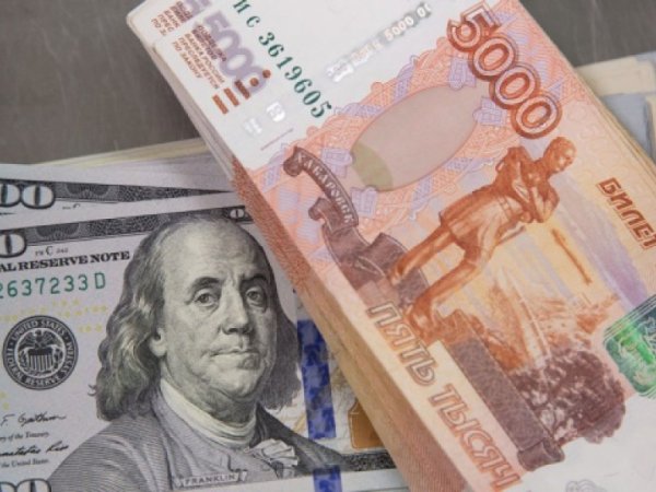 Курс доллара на сегодня, 11 января 2017: рубль преодолеет психологический барьер — прогноз эксперта
