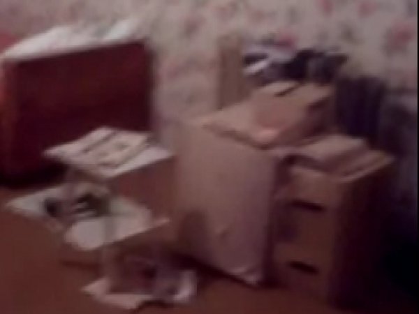 Ужасы Сыктывкара: инвалиду выдали квартиру с останками бывшего владельца внутри (ВИДЕО)