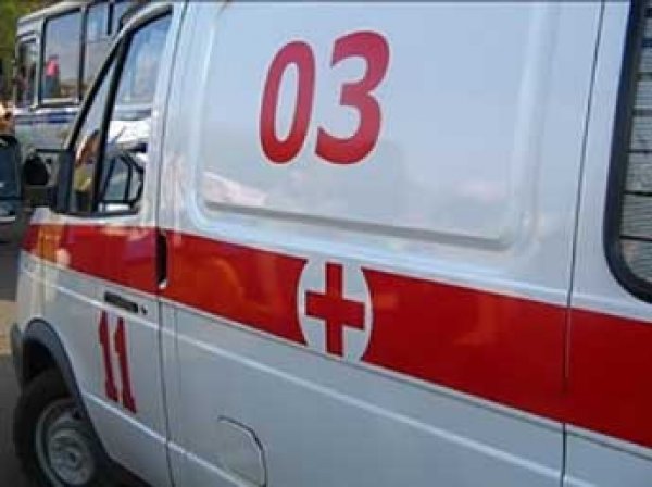 На Камчатке пациент "скорой" умер из-за автоледи на дороге
