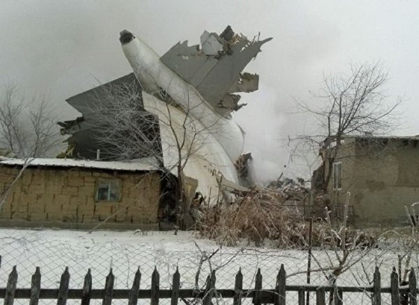 На YouTube появилось ВИДЕО с места падения самолета под Бишкеком