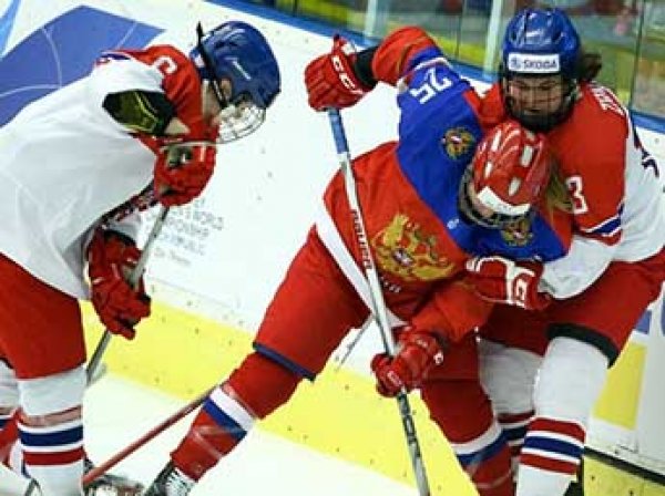 Чешские фанаты освистали гимн России после победы в хоккейном матче (ВИДЕО)