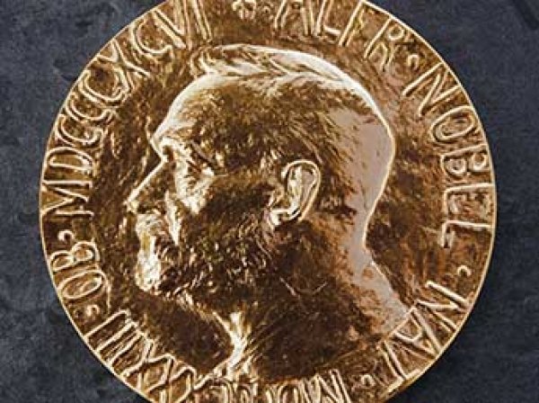В Норвегии шпионов РФ обвинили в попытке помешать Порошенко получить Нобелевскую премию