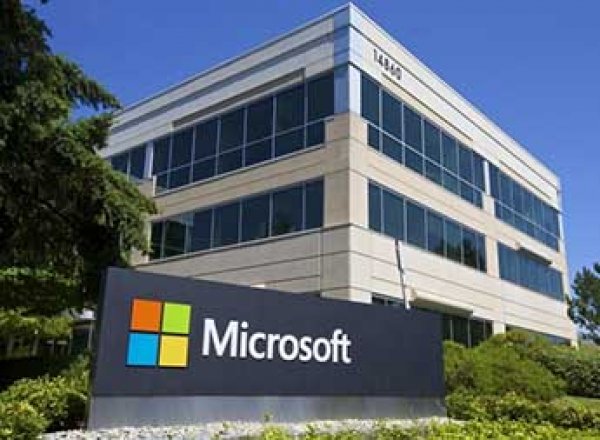 Работники Microsoft подали в суд на компанию из-за просмотра детского порно и убийств