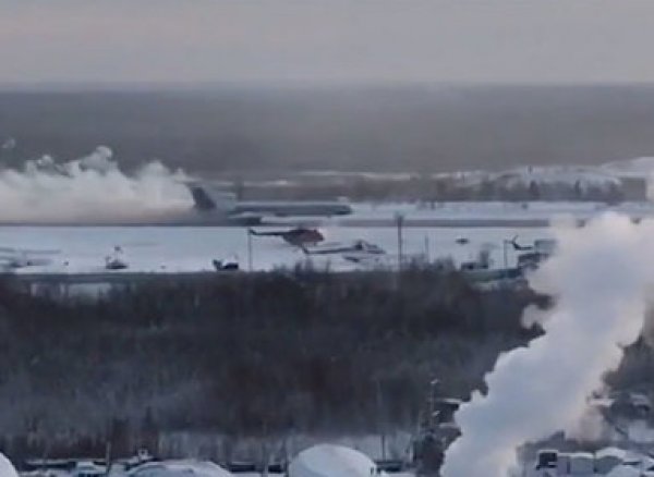 На YouTube появилось ВИДЕО посадки Ту-154 с горящим двигателем в Якутии