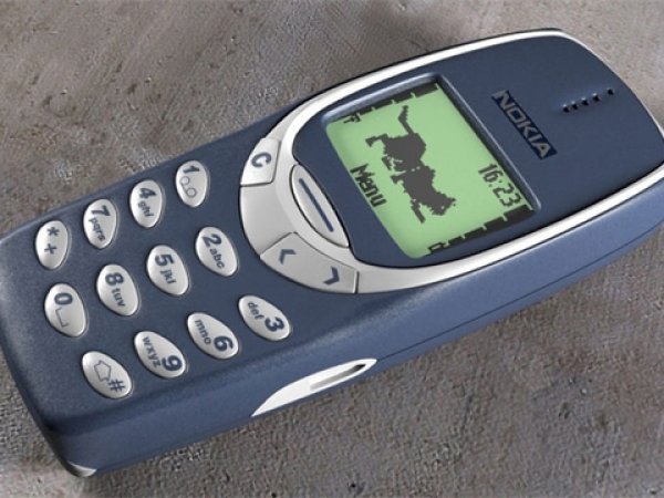 Новость о возвращении на рынок телефона Nokia 3310 "взорвала" соцсети (ВИДЕО)