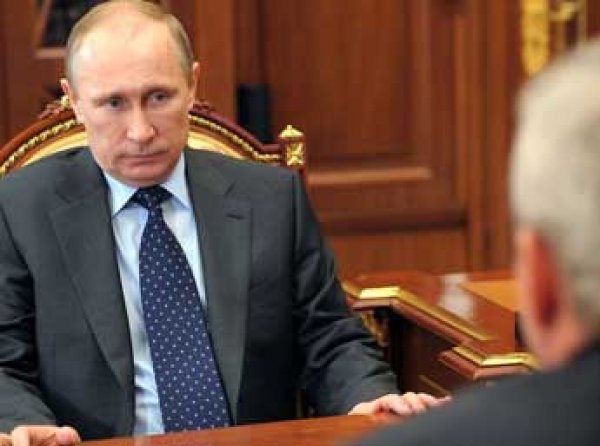 Путин прокомментировал отставки губернаторов в России