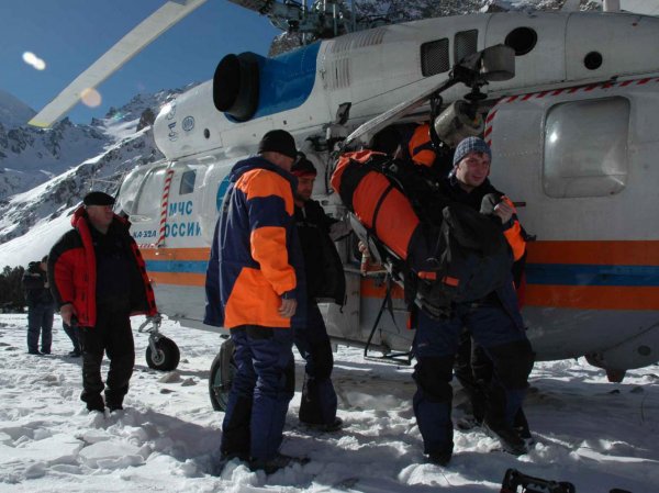 Упал вертолет на Алтае: обнаружено тело супруги пилота Robinson R-66 (ФОТО)