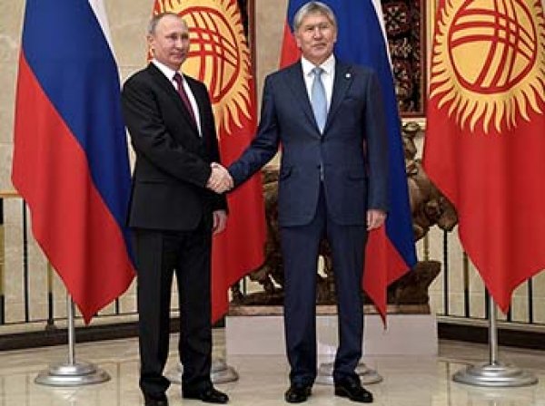 Путин рассказал, когда Россия закроет военную базу в Киргизии