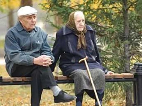 СМИ рассказали, как пенсионеры помешают экономике России выйти из кризиса