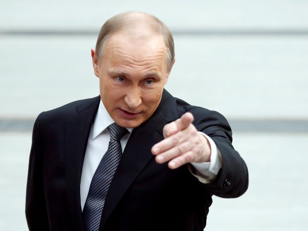 СМИ: Кремль превратит выборы президента в референдум о доверии Путину