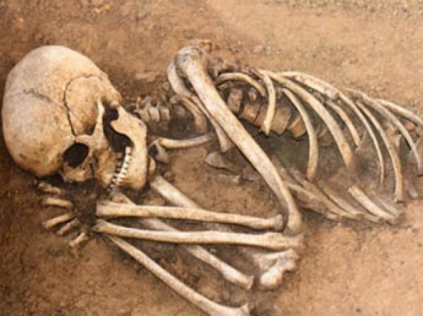 Уфологи нашли на Марсе трехметровый скелет гуманоида (ФОТО, ВИДЕО)